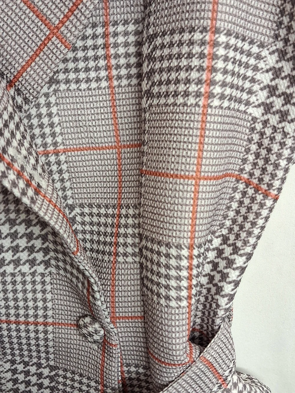 PLAINS & PRINTS Plaid Vest Jacket Sleeveless Belted Houndstooth Gray White 6